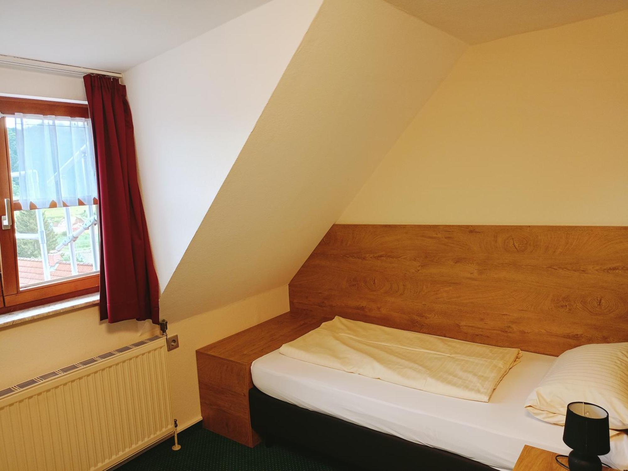 Hotel Gasthof Zum Loewen Velburg Exteriér fotografie